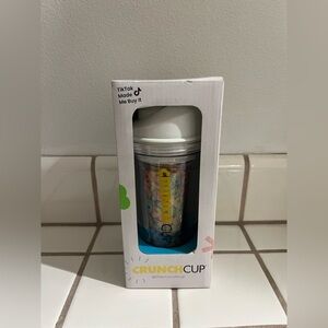 The CrunchCup in White
